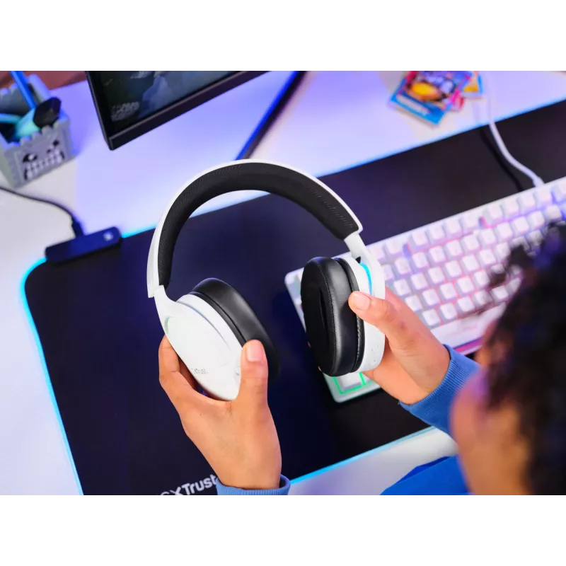 Trust GXT 491W FAYZO austiņas ar vadu un bezvadu savienojumu Galvas lente Spēļu USB Type-C Bluetooth Melns, Balts