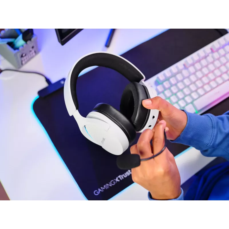 Trust GXT 491W FAYZO austiņas ar vadu un bezvadu savienojumu Galvas lente Spēļu USB Type-C Bluetooth Melns, Balts