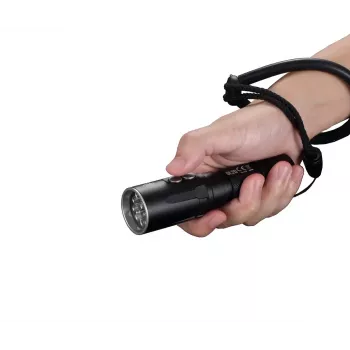 Rokas lukturītis Nitecore DL20 LED 1000 lm, 9 h akumulatora darbības laiks, melns, 135,5 g