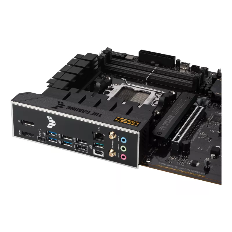 Mātesplate ASUS TUF GAMING B650-E WIFI ATX Socket AM5 DDR5 4x DIMM 192GB Wi‑Fi 6E Bluetooth 5.3 3x M.2 2.5Gb LAN