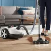 Cilindrs vertikāls putekļsūcējs Philips 8000 sērija XD8142/12 — 900 W, 4 L putekļu maisiņš, HEPA, 12 m darbības rādiuss