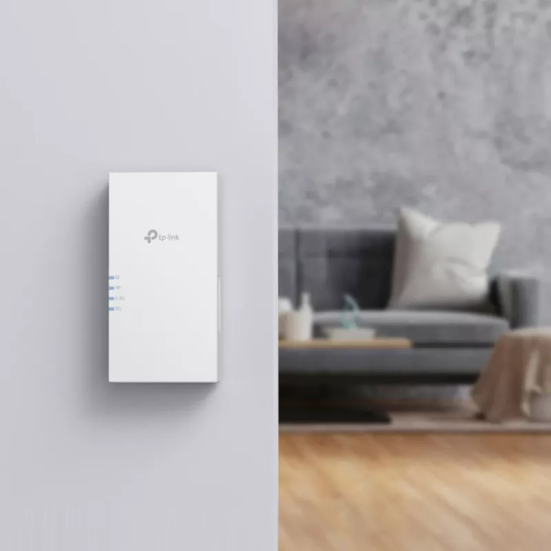 Bezvadu diapazona paplašinātājs TP-Link RE220BE — divjoslu 2,4/5 GHz, 802.11ac, 2 ārējās antenas, 100–240 V ieeja