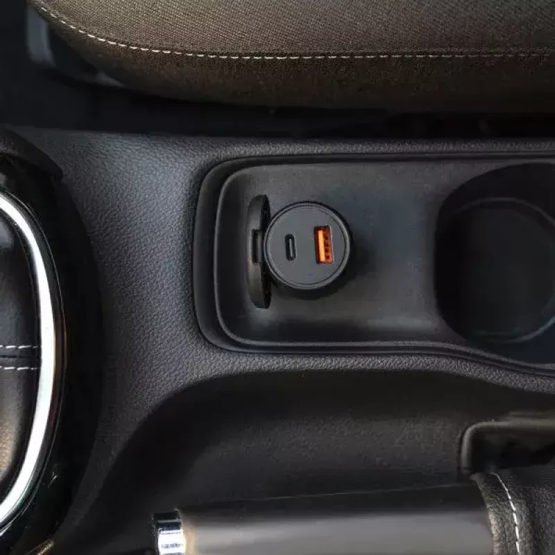 Auto lādētājs 4smarts VoltRoad Ultimate klēpjdators viedtālrunis planšetdators ātrā uzlāde