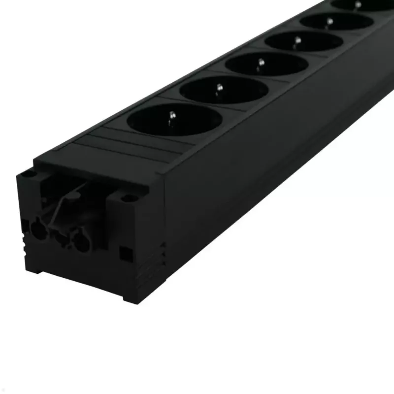 Bachmann STEP BASE 6x strāvas sadalītājs GST18 6 maiņstrāvas kontaktligzdas 250V 16A