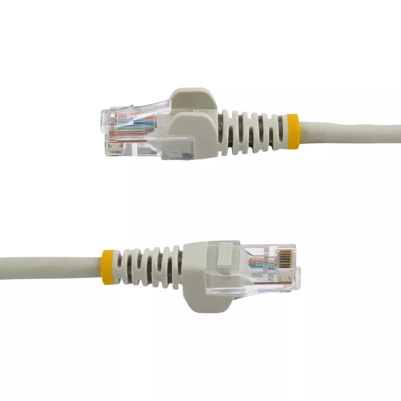 StarTech.com Cat5e komutācijas kabelis ar aizsargātiem RJ45 savienotājiem – 2 m, pelēks