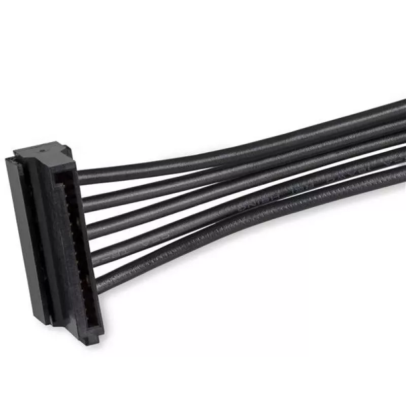 StarTech.com 4x SATA barošanas sadalītāja adaptera kabelis, SATA 15 kontaktu, 4 x SATA, 0,4 m, vīrišķais, sievišķā, melns