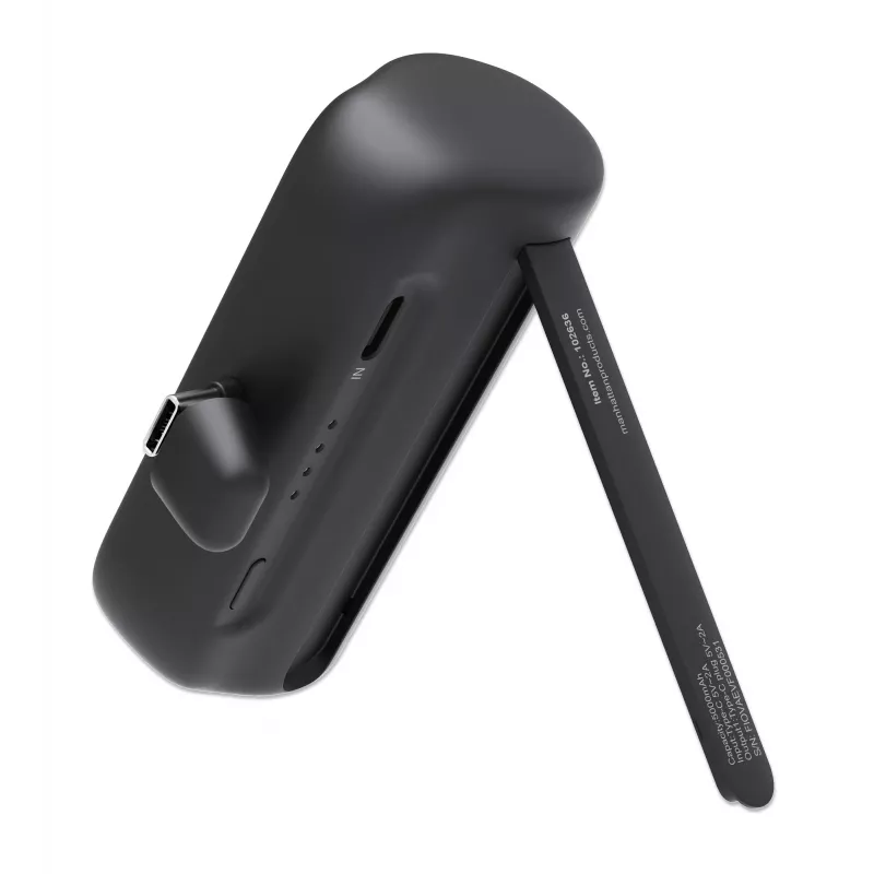 Manhattan ārējais akumulators ar integrētu USB-C spraudni, 5000 mAh, līdz 10 W izejas jauda, balsta kājiņa lietošanai kā uzlādes tālruņa turētājam, melns, viena gada garantija