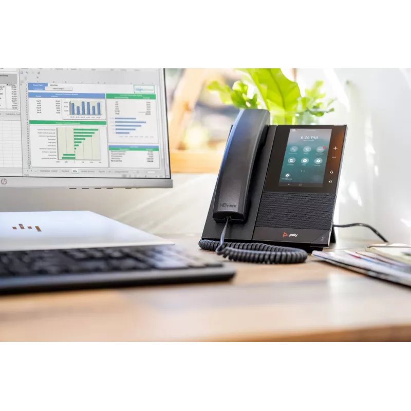 HP Poly CCX 500 biznesa multivides tālrunis ar atvērto SIP un PoE atbalstu