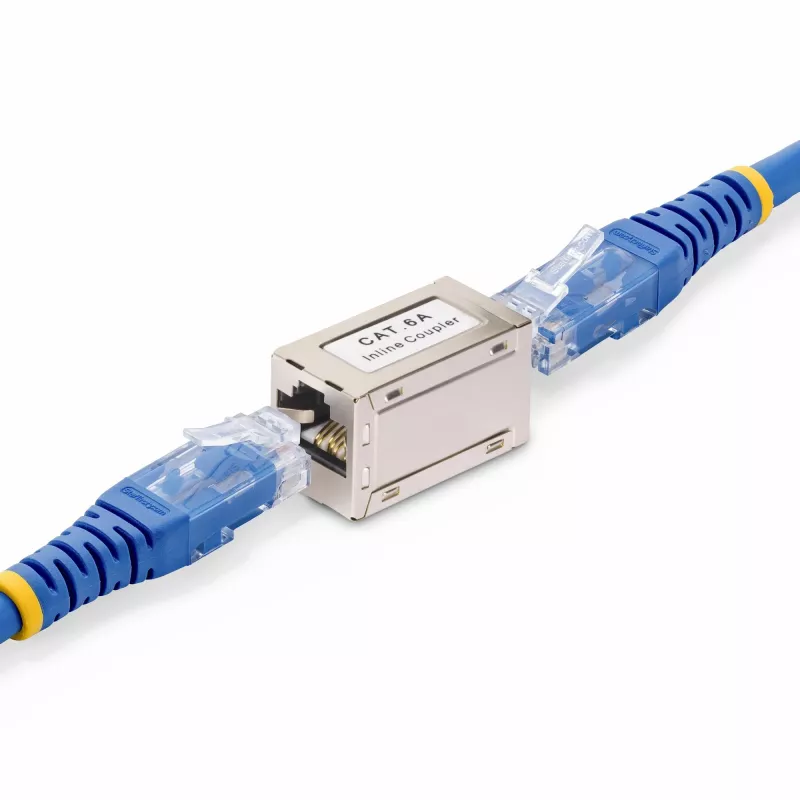 StarTech.com Ekranēts RJ45 savienotājs, Inline Cat6a savienotājs, Mātīte uz mātīti (F/F) T568B spraudkontaktu izvietojums, Ekranēts Ethernet kabeļa pagarinātājs