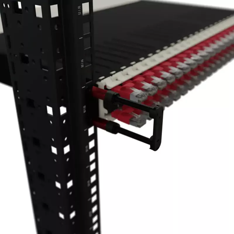 Kabeļu pārvaldības panelis PATCHBOX Patchcatch Solo 24-Pack melns sarkans