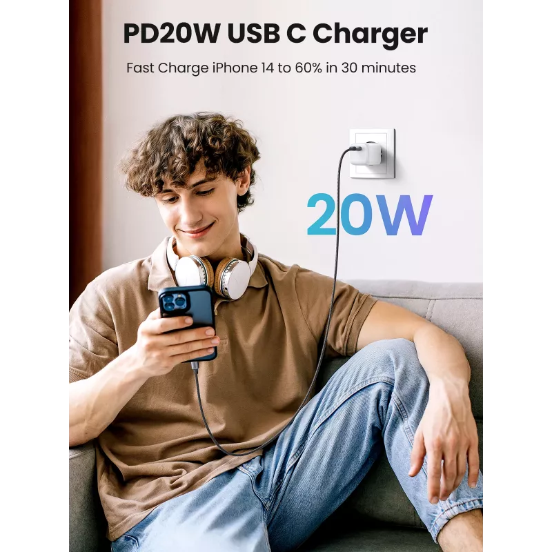 Iekštelpu lādētājs Ugreen 15324 universāls balts maiņstrāva 1 USB Type-C ports