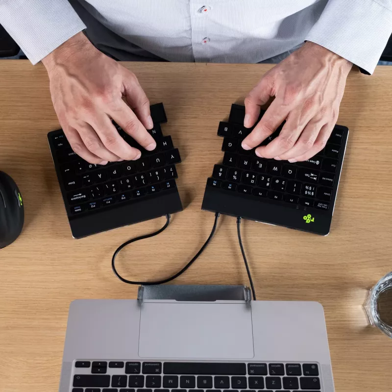 R-Go Tools ergonomiskā tastatūra R-Go Split Break v2 ar pārtraukumu programmatūru, ergonomiski sadalīta tastatūra, QWERTZ (DE), vadu savienojums, melna