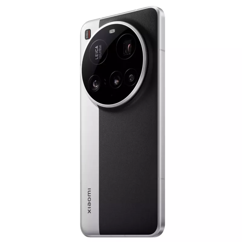 Viedtālrunis Xiaomi 15 Ultra 6,73 collas 16 GB 512 GB Melns Sudrabs