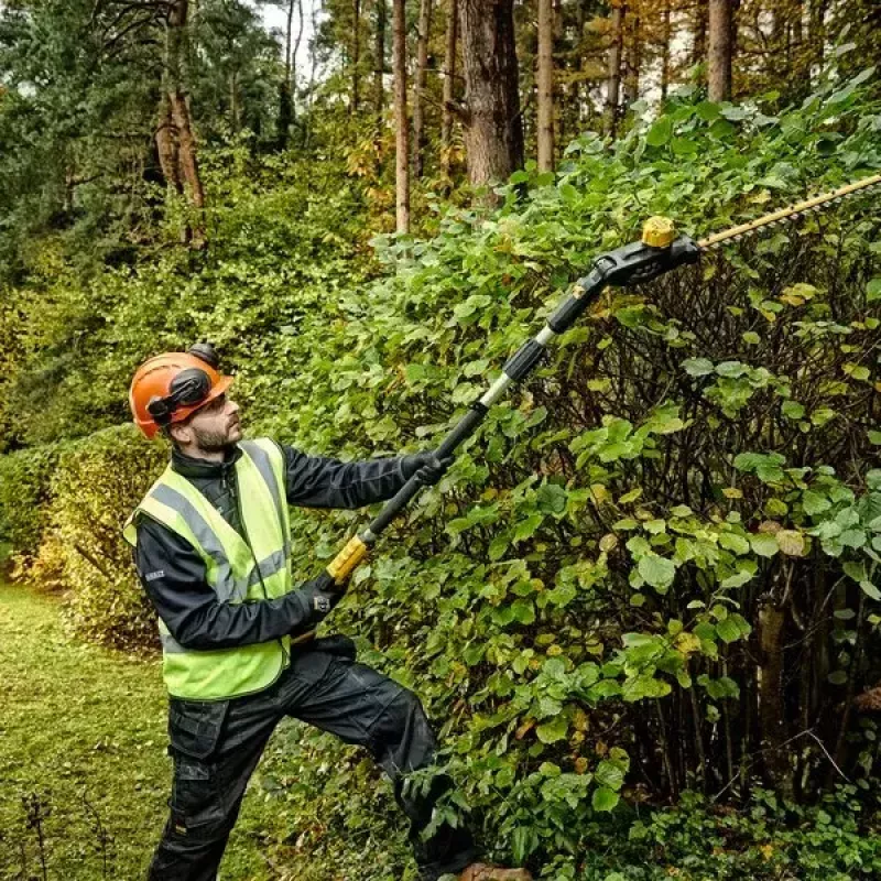 Elektriskais dzīvžoga trimeris ar pagarinājumu DeWALT DCMPH566N-XJ