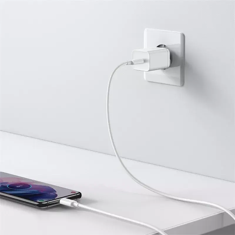 Baseus Super Si iekštelpu lādētājs balts ātrā uzlāde 12V 1xUSB-C