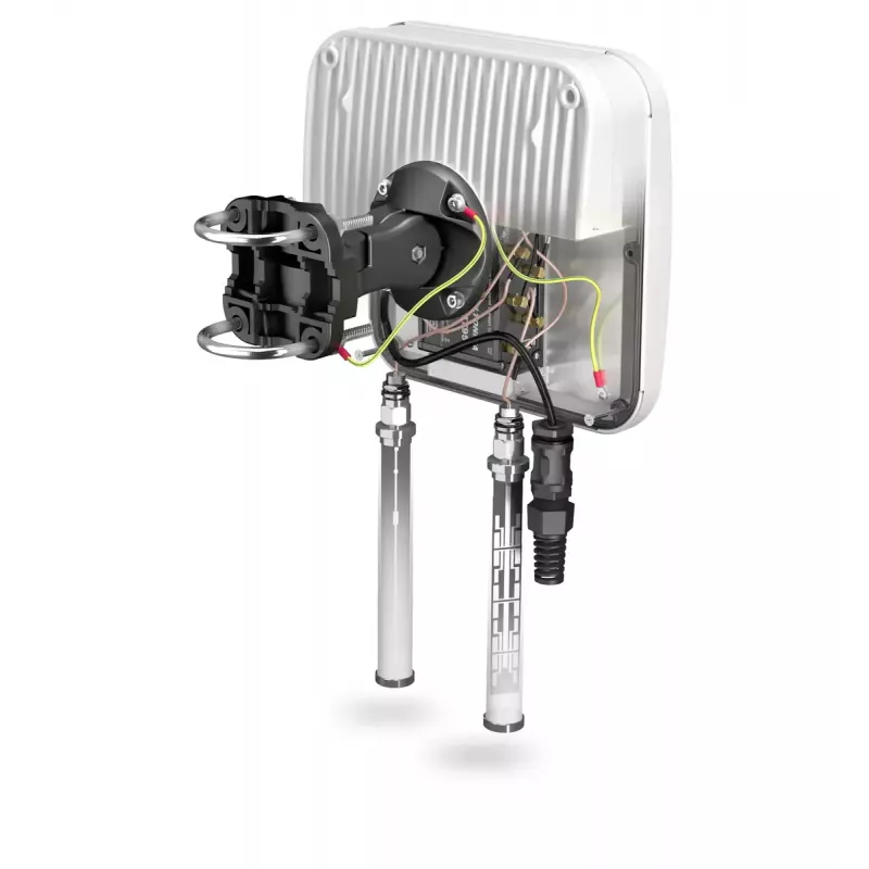 Virziena tīkla antena QuWireless QuMax PoE/LAN, daudzjoslu 0.694–2.7 GHz un 2.4–2.5 GHz, maks. pastiprinājums 6 dBi, vertikāla polarizācija
