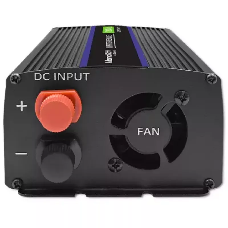 Sprieguma pārveidotājs QOLTEC Monolith 600 W — 12 V līdz 230 V, USB PD 18 W, automašīnai/iekštelpām, melns