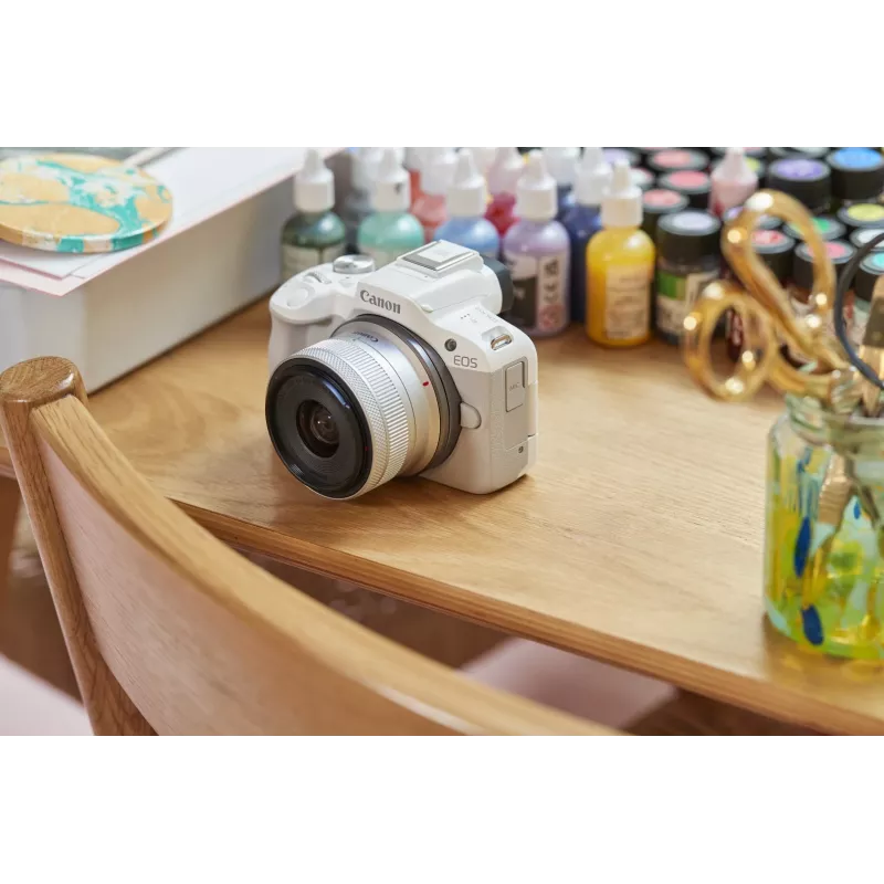 MILC kamera Canon EOS R50 balta 24,2MP 4K Ultra HD