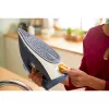Sausās un tvaika gludeklis Philips DST7030/20 — 2800 W, 0,3 L tvertne, 50 g/min nepārtraukts tvaiks, 250 g/min tvaika pastiprinājums, SteamGlide Plus zole