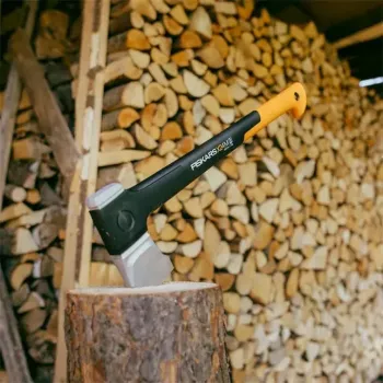 Šķelšanas cirvis Fiskars X-series X24, plastmasas rokturis 600 mm, 1,7 kg, asmens 16,5 cm