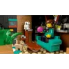 LEGO Icons konstruktora komplekts 10350 Tudor Corner House — 3 266 detaļas, 8 minifigūras, vecums 18+, 260×250×310 mm