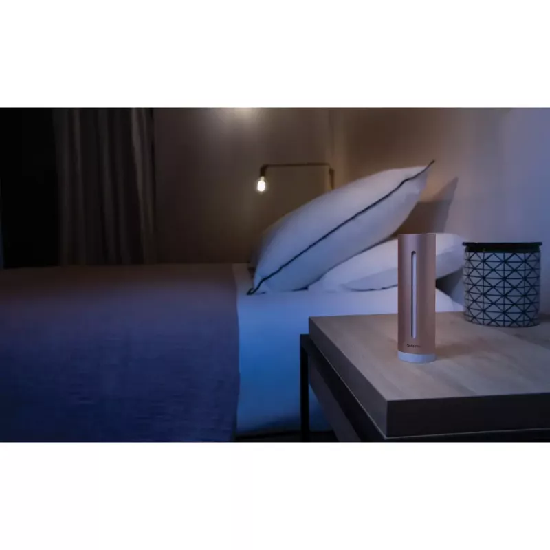 Iekštelpu gaisa kvalitātes monitors Netatmo Smart Indoor Air Quality Monitor — CO2 0–5000 ppm, temperatūra 0–50°C, troksnis, Wi‑Fi/Bluetooth, maiņstrāvas barošana, alumīnijs, rožu zelts