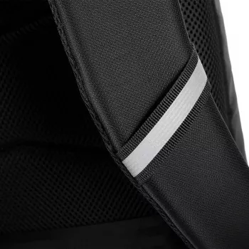 Klēpjdatora soma MODECOM Active 15 PLE‑MC‑ACTIVE‑15 15,6 collu klēpjdatoriem — eko āda, melna, rāvējslēdzēja aizdare, USB ports
