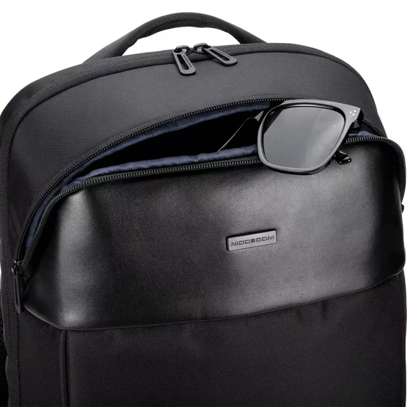 Klēpjdatora soma MODECOM Active 15 PLE‑MC‑ACTIVE‑15 15,6 collu klēpjdatoriem — eko āda, melna, rāvējslēdzēja aizdare, USB ports