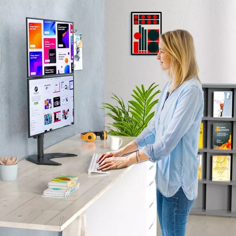 Techly ICA-LCD 2520V monitora stiprinājums / statīvs 68,6 cm (27 collas) Galds Melns