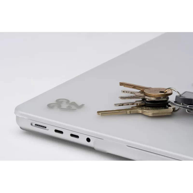 Caurspīdīgs Zagg aizsargapvalks MacBook Pro 16 M3/M2/M1 Clear – caurspīdīgs aizsargapvalks