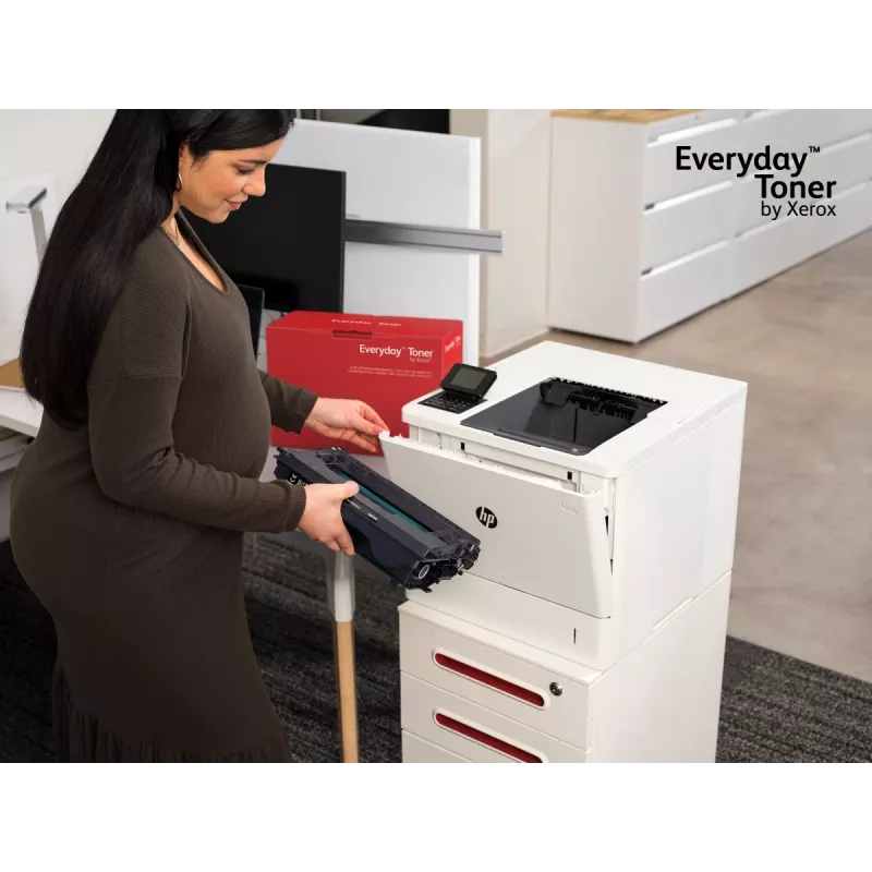 Everyday™ dzeltena Toner by Xerox Saderīga with HP 201A (CF402A), Standard capacity