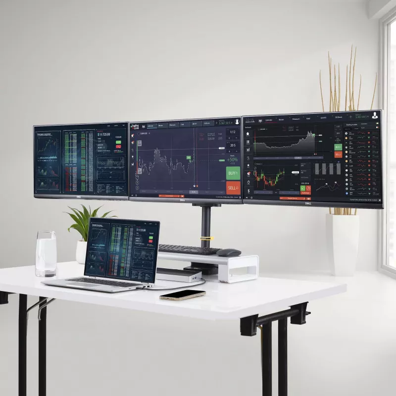 StarTech.com Trīskāršs monitoru galda stiprinājums līdz trim 27 collu ekrāniem, VESA 75x75/100x100, bezinstrumentu sviras regulēšana, C-skava/caurules stiprinājums, ar atsperēm aprīkotas sviras