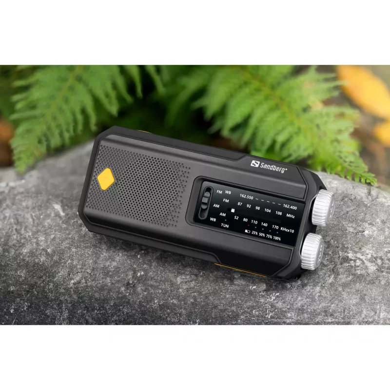 Sandberg Survivor Radio All-in-1 2000, portatīvs, AM, FM, 87–180 MHz, 520–1710 kHz, 3 W, analogais