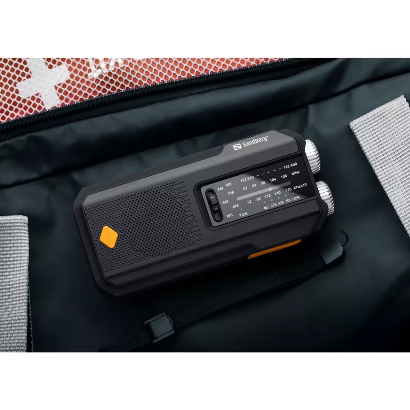 Sandberg Survivor Radio All-in-1 2000, portatīvs, AM, FM, 87–180 MHz, 520–1710 kHz, 3 W, analogais
