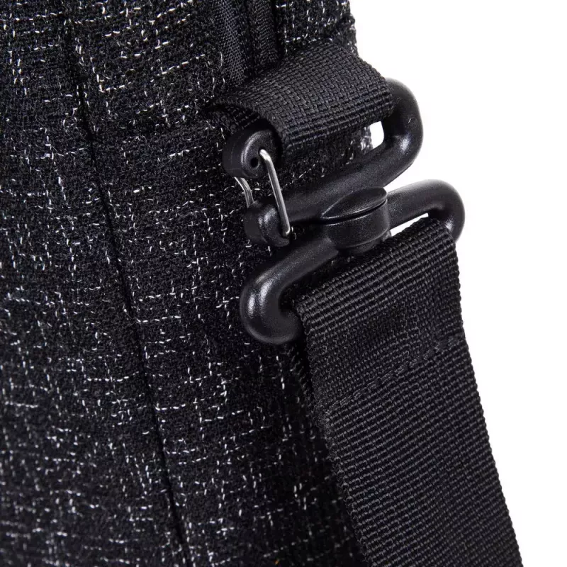 Ziņneša soma Rivacase 7931 39,6 cm 15,6 collas Melna Balta