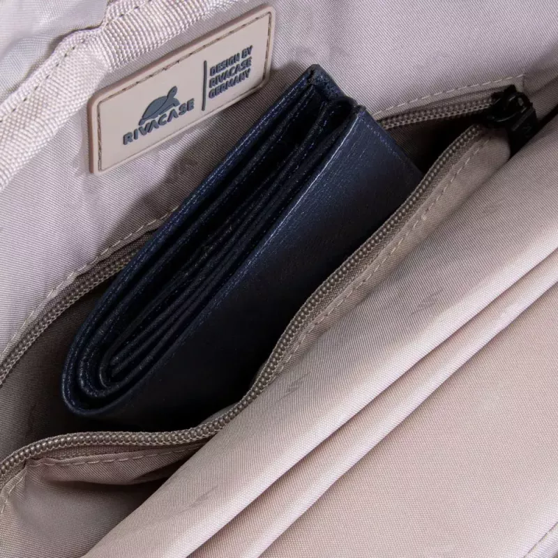 Ziņneša soma Rivacase 7931 39,6 cm 15,6 collas Melna Balta