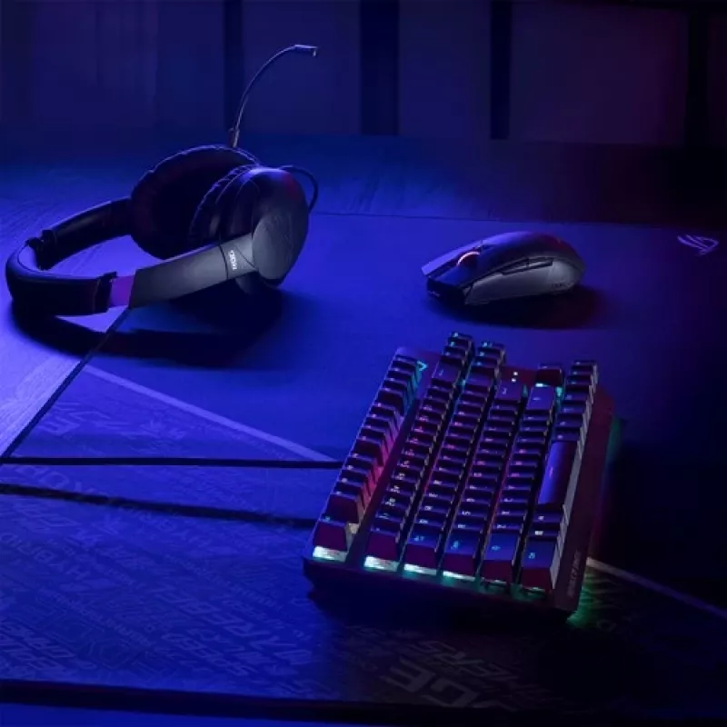 ASUS ROG Strix Go austiņas ar vadu, galvas lentes tipa, spēļu, USB Type-C, melnas