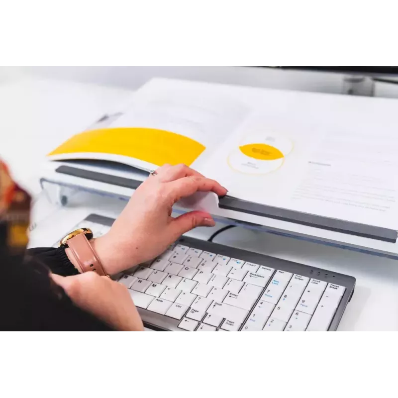 BakkerElkhuizen FlexDesk 630 dokumentu turētājs/rakstīšanas virsma