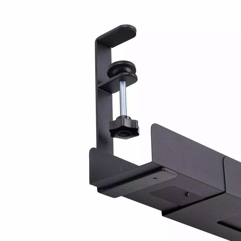 StarTech.com Under Desk kabelis Management Tray, Length Adjustable kabelis Organizer, Clamp-On Installation, No Drilling Required, Power Bar Holder, Melns
