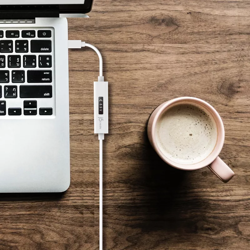 j5create JUCP14 USB-C™ 2.0 uz USB-C™ kabelis ar OLED dinamisko jaudas mērītāju, balts, 1,2 m