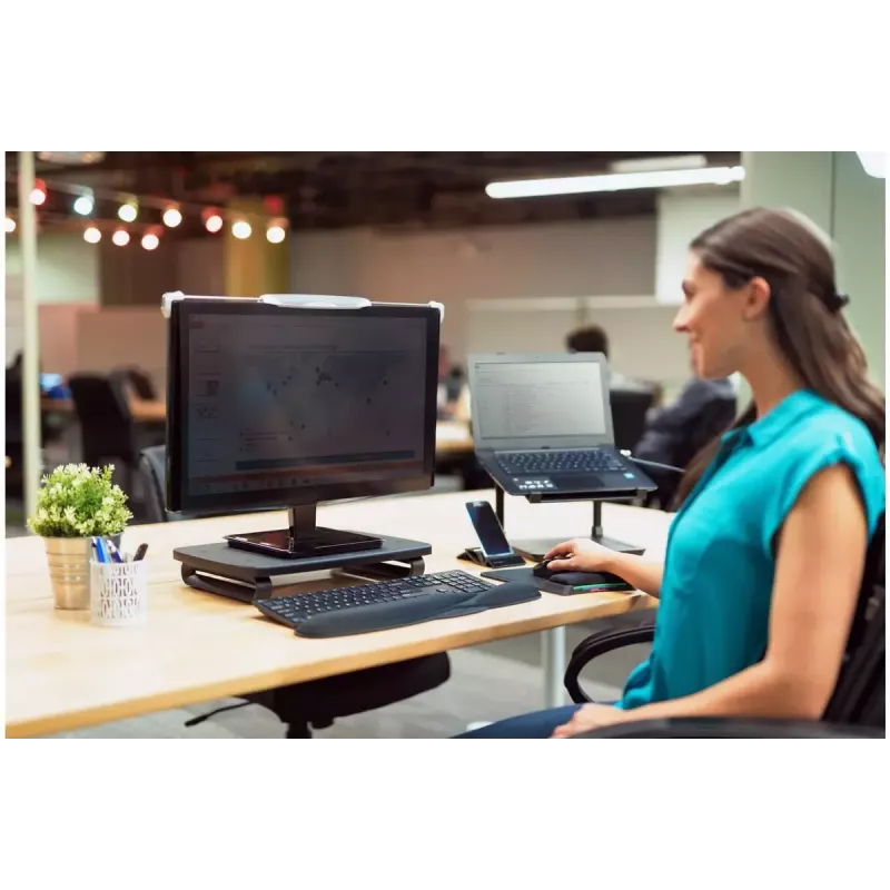 Kensington SmartFit Monitor Statīvs Plus ekrāniem līdz 24 inch — melns