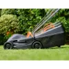 Aizmugures pļaujmašīna Black & Decker BEMW351-QS