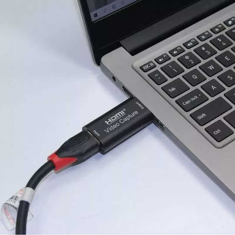 Microconnect MC-GEN-CH USB grafikas adapteris 3840 x 2160 pikseļi melns