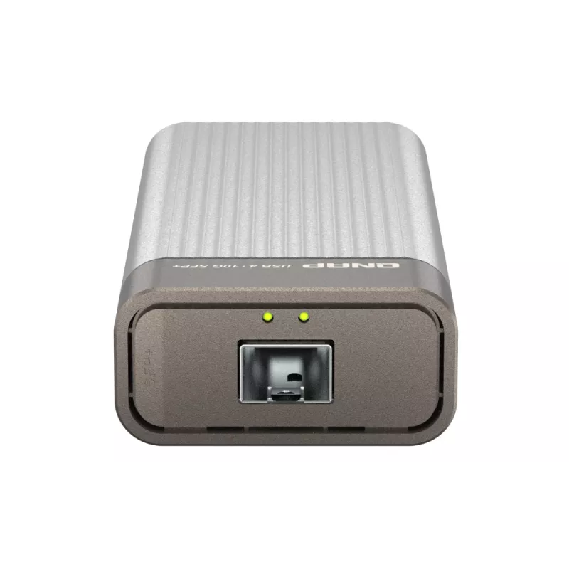 QNAP USB 4 Type-C uz 1x 10GbE SFP+ tīkla adapteris Ethernet 10000 Mbit/s