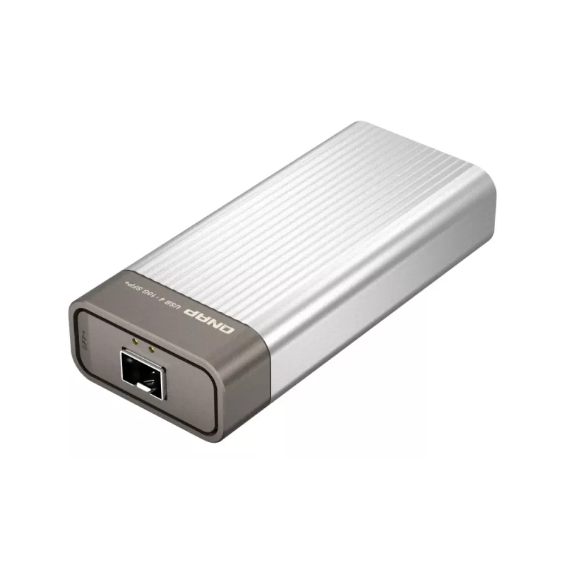 QNAP USB 4 Type-C uz 1x 10GbE SFP+ tīkla adapteris Ethernet 10000 Mbit/s