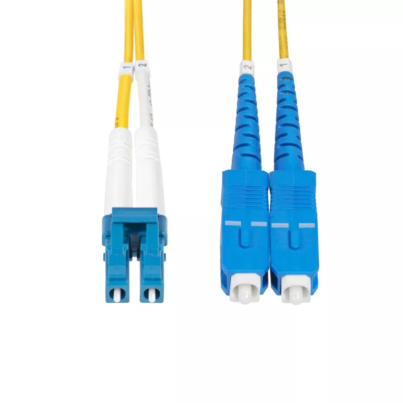 StarTech.com 15m (49,2 pēdas) LC uz SC (UPC) OS2 vienmoda dupleksā optiskās šķiedras kabelis, 9/125 µm, 100G, lieces nejutīgs, zems ievades zudums - LSZH optiskais pārvads