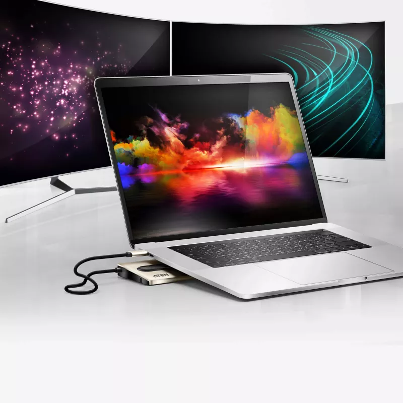 ATEN USB-C multiportu dokstacija ar strāvas caurlaidi