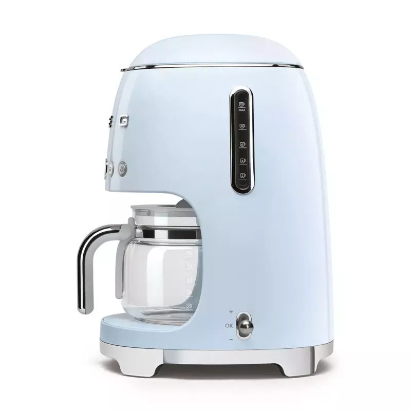 Pilienveida kafijas automāts Smeg 1,4 L DCF02PBEU