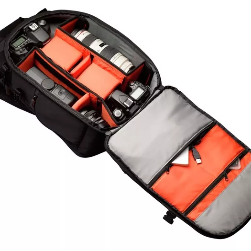 Case Logic DCB-309 mugursomas futrālis Melns