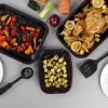 Cepšanas un sasmalcināšanas paplātes komplekts Russell Hobbs CW207011EU 3 gab. — cepšanas paplāte un divi sasmalcināšanas dēlīši